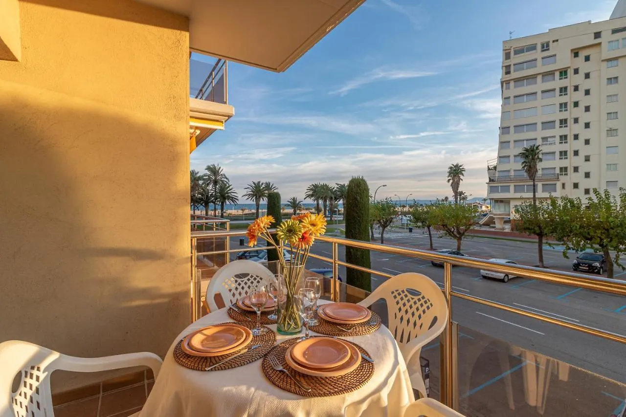 Empurialola -Apartamento Vistas Mar Empuriabrava-162 location